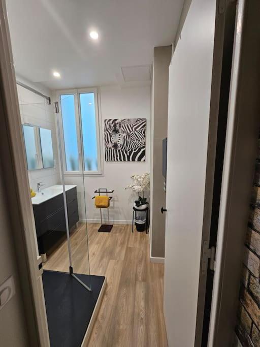 Appartement Urban Jungle - Centre Historique - Calme Absolu Pau